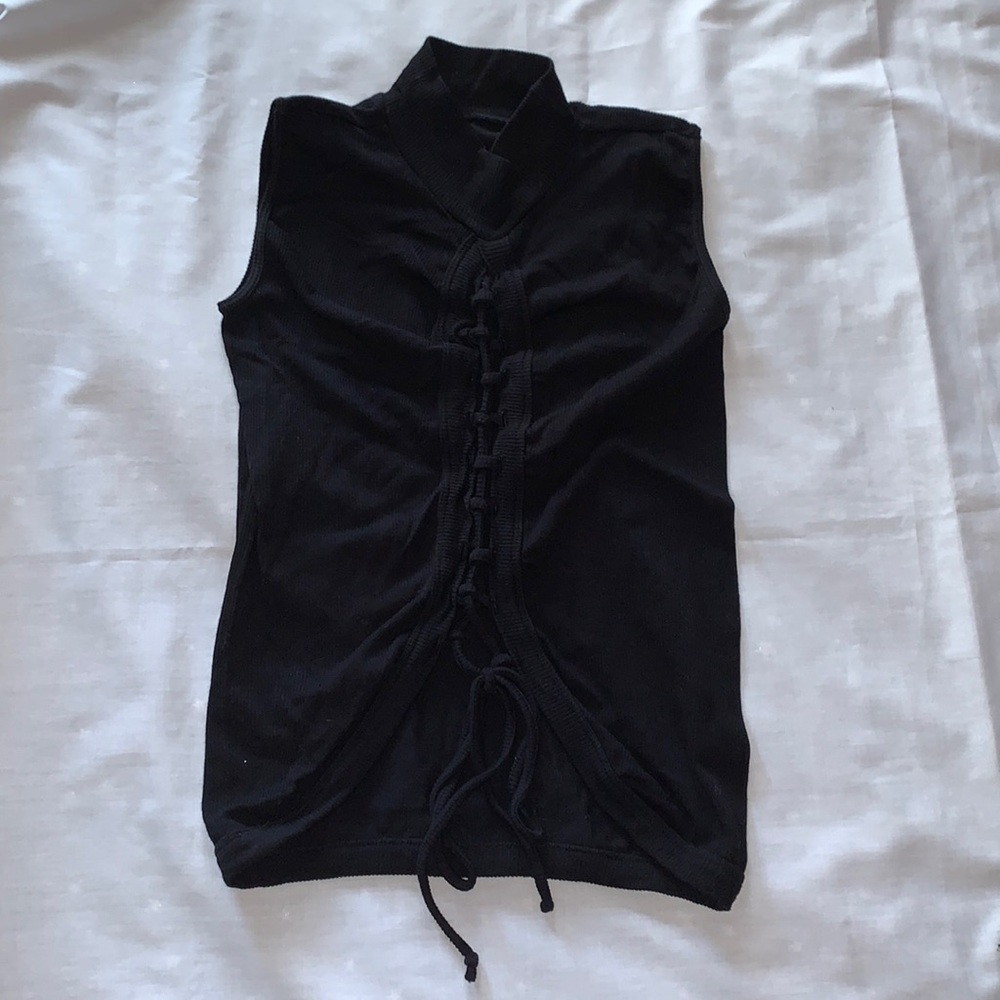 black going out top